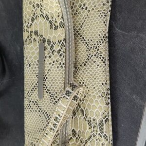Jennifer Lopez Snakeskin Clutch